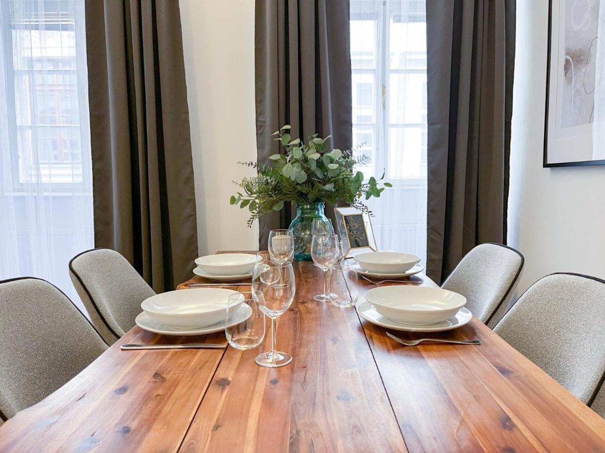 Best Price & Location - Historic Square Residency 布拉格 外观 照片